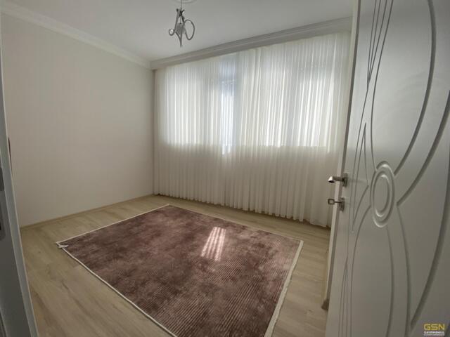 4-DARICA EMEK MAHALLESİ MERKEZİ KONUMDA 2+1 ARA KAT LÜKS DAİRE